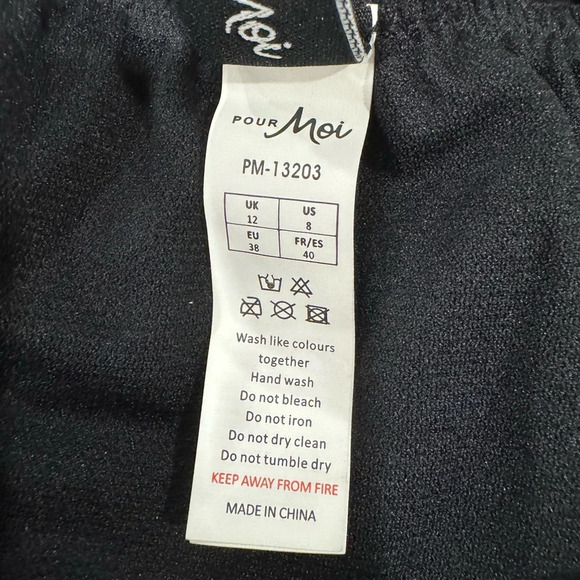 POUR MOI
Free Spirit Frill Brief Black  ( swimwear )
SZ : 8  $26 - Picture 10 of 11